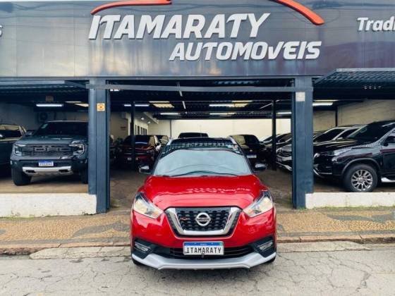 NISSAN KICKS 1.6 16V FLEXSTART UEFA CHAMPIONS LEAGUE 4P XTRONIC